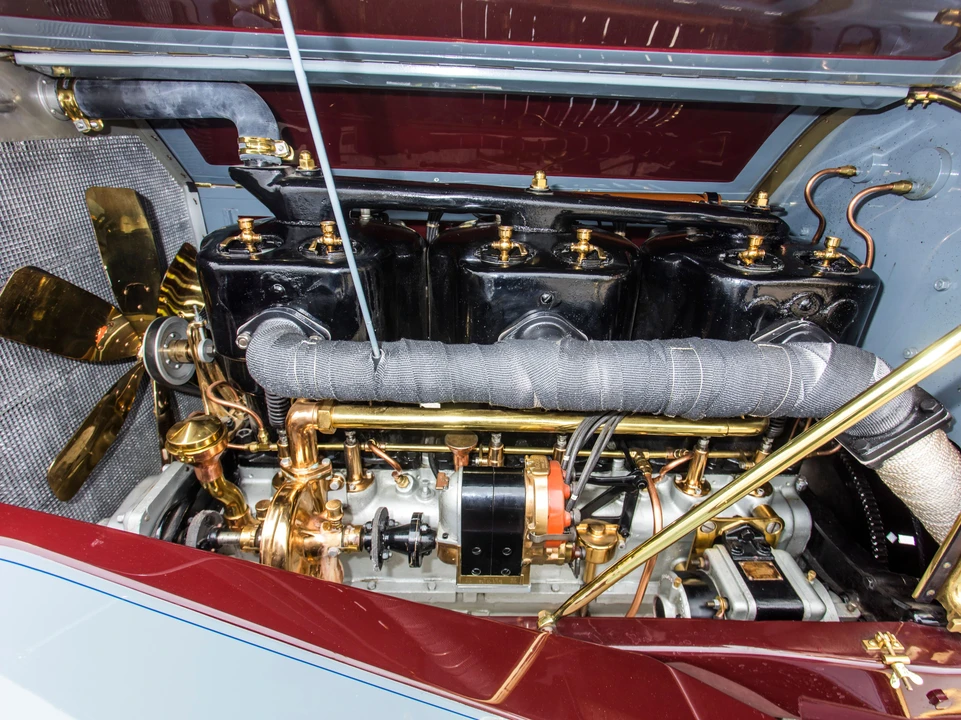 1911 Pierce-Arrow - Image 10 of 31