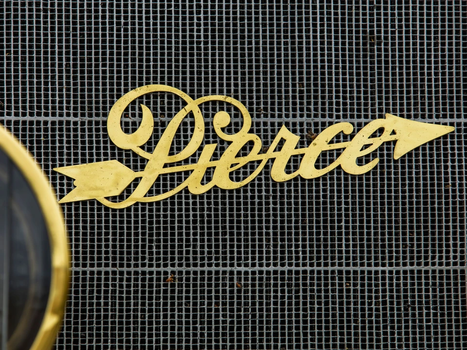 1911 Pierce-Arrow - Image 30 of 31