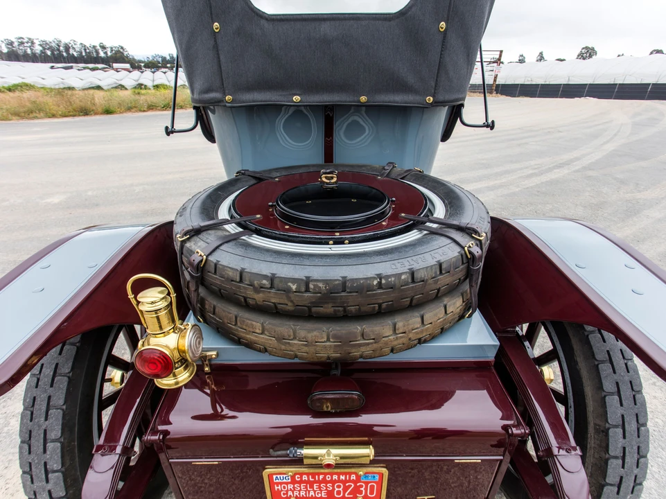 1911 Pierce-Arrow - Image 16 of 31