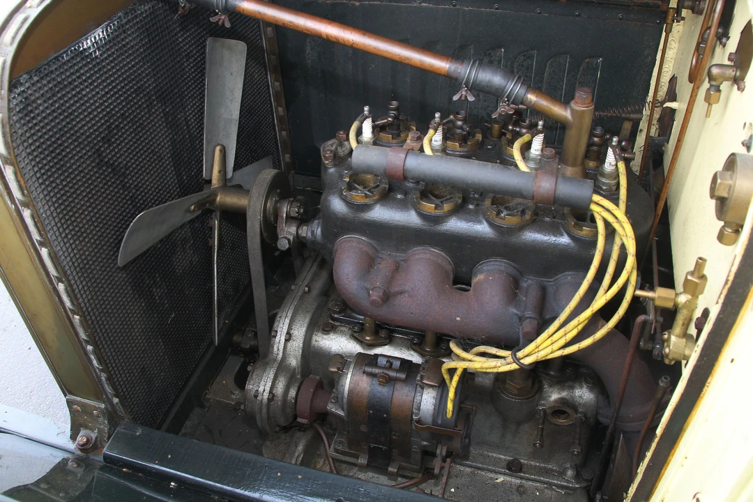 1915 Hispano-Suiza - Image 12 of 28