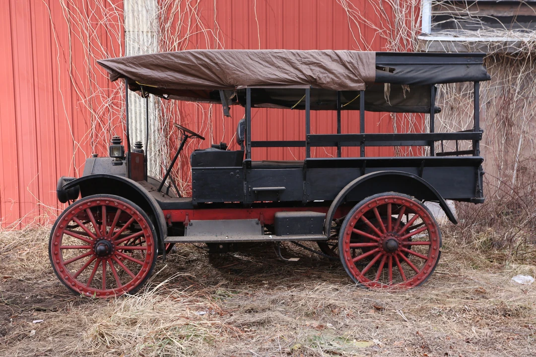 1916 International Harvester Pickup - Image 8 of 10