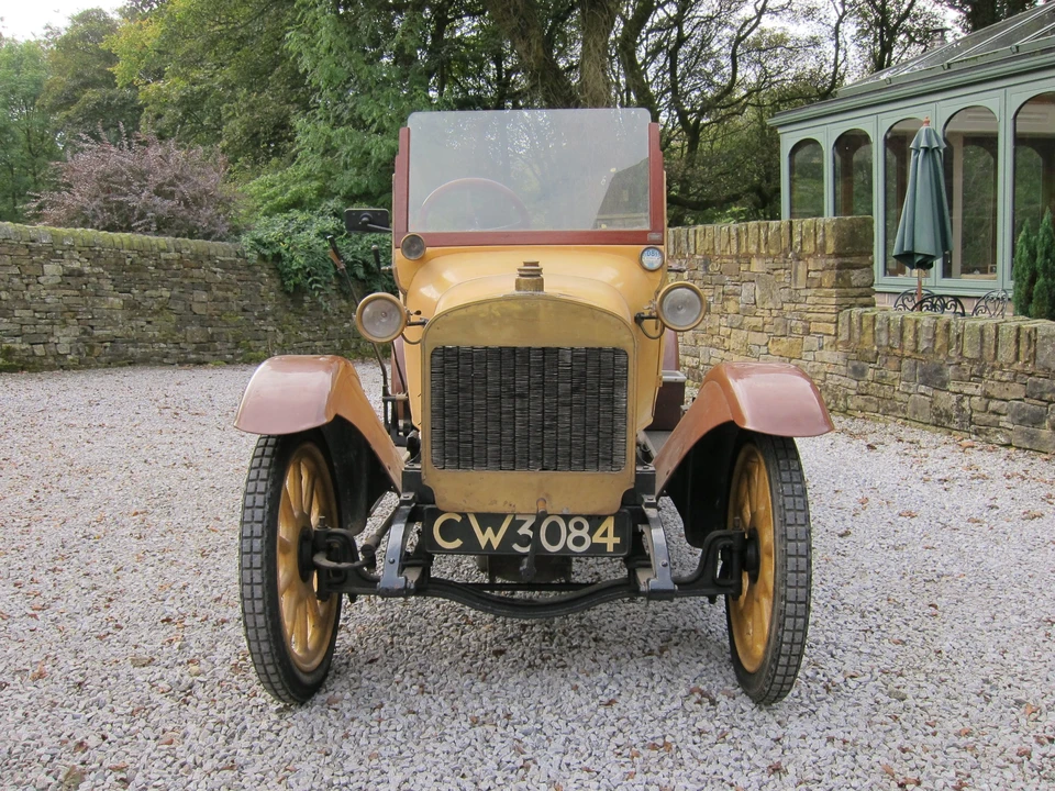 1920 Hillman - Image 5 of 26