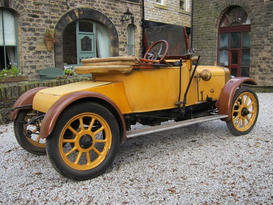 1920 Hillman - Image 23 of 26
