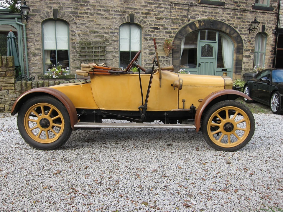 1920 Hillman - Image 22 of 26