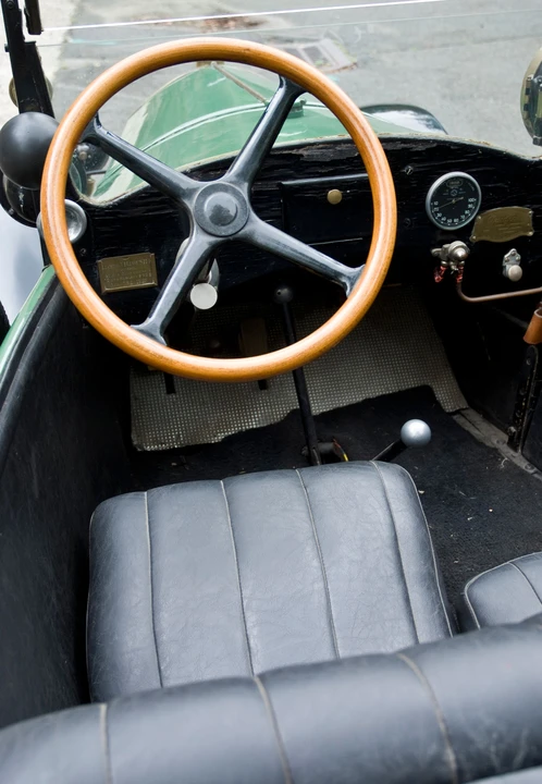1925 Peugeot - Image 9 of 21