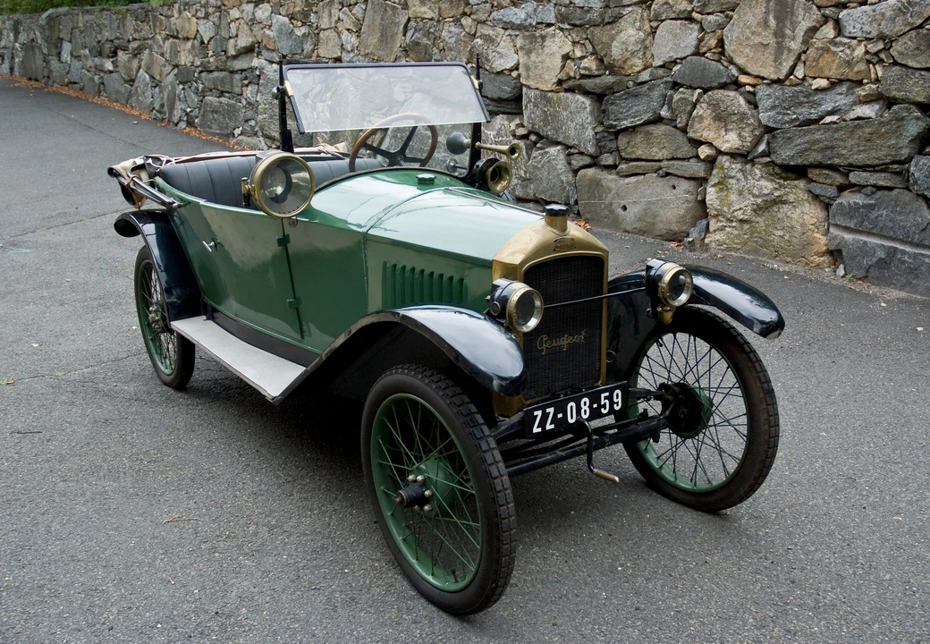 1925 Peugeot - Image 3 of 21