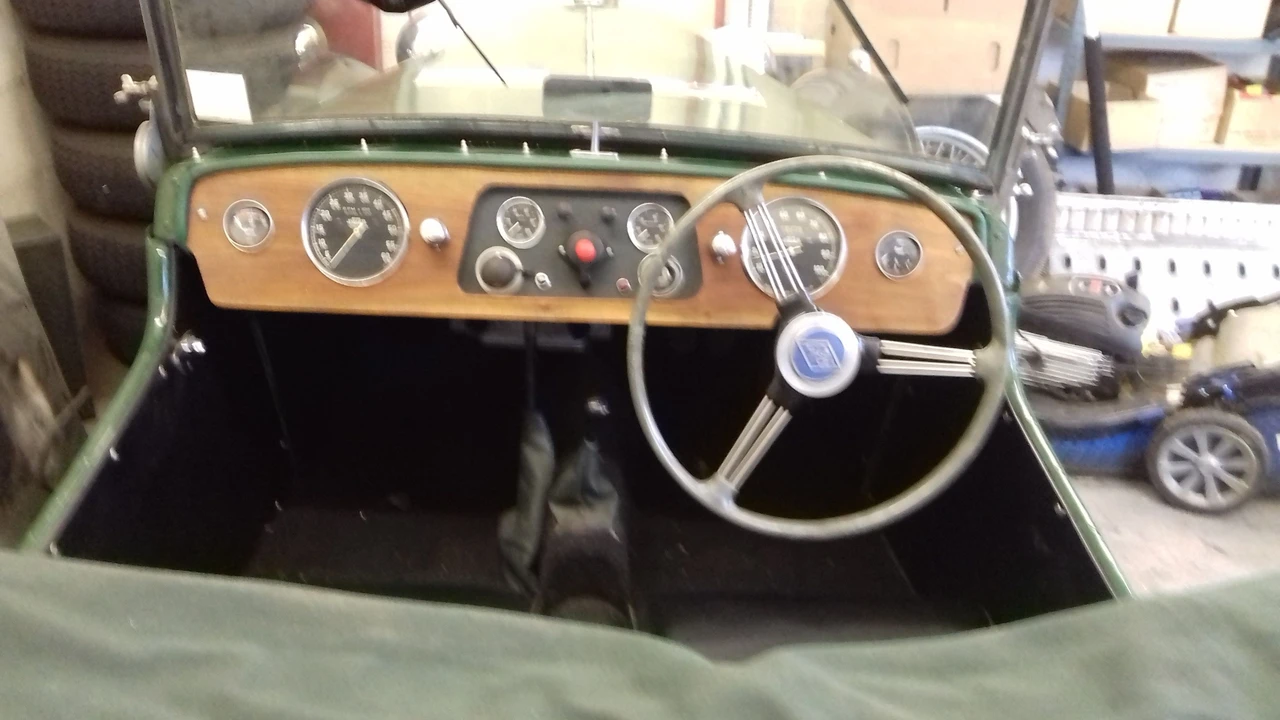 1939 Morris - Image 3 of 3