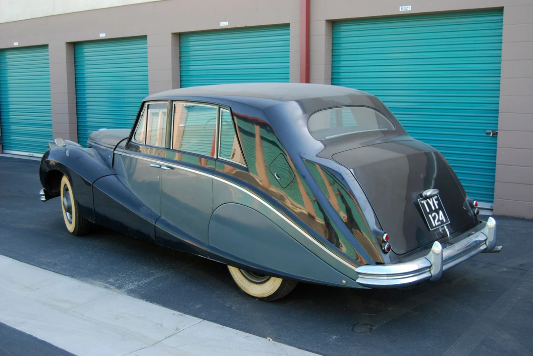 1950 Daimler - Image 3 of 3