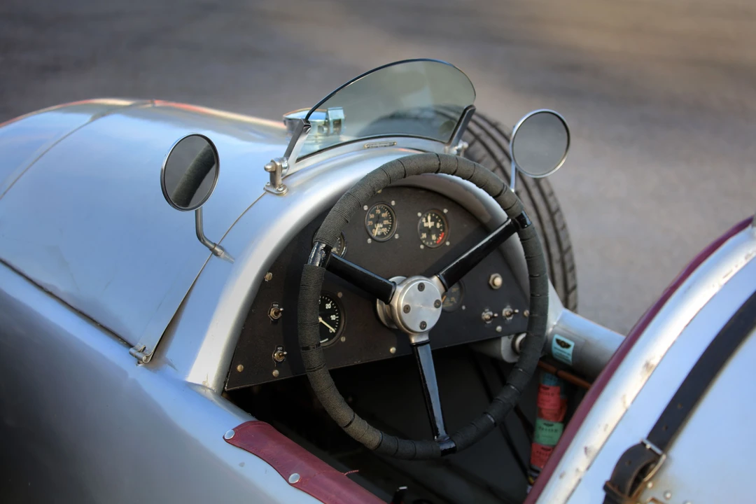 1950 Standard - Image 14 of 14
