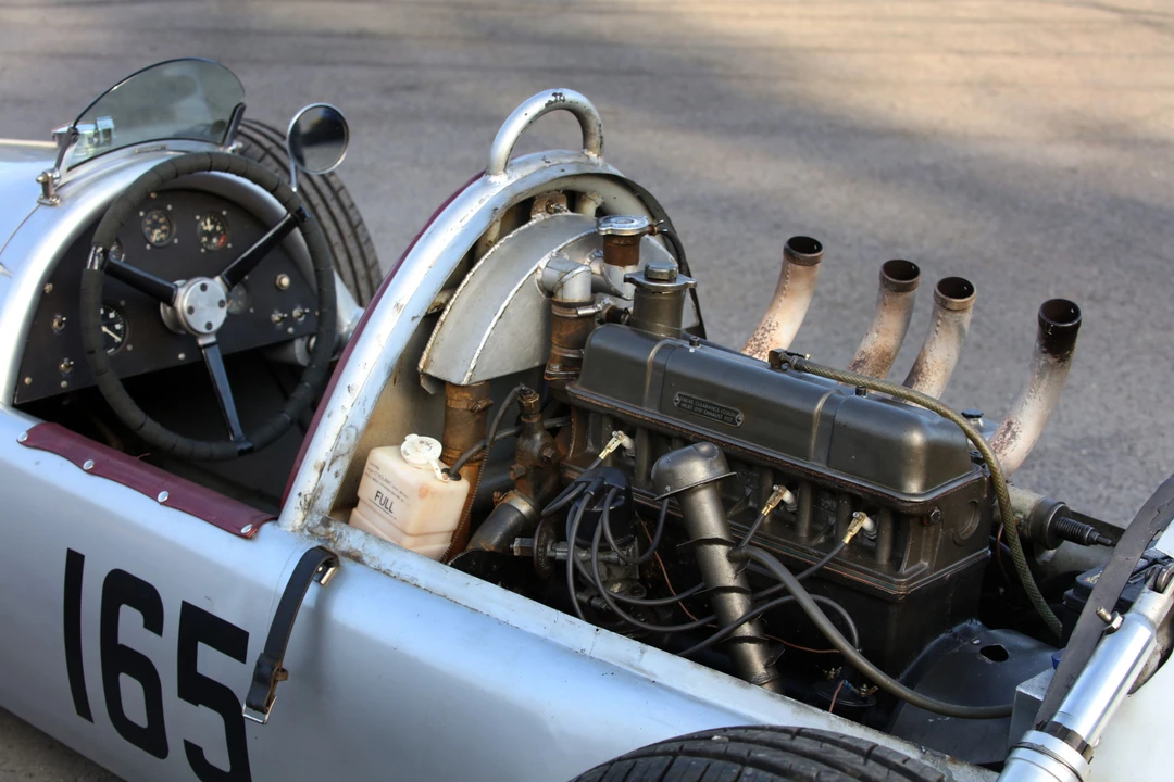 1950 Standard - Image 12 of 14