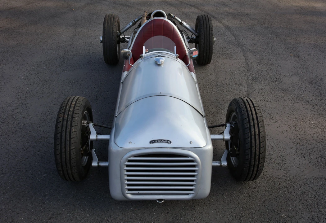 1950 Standard - Image 9 of 14
