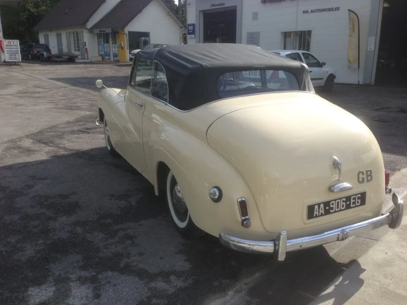1956 Daimler - Image 3 of 7