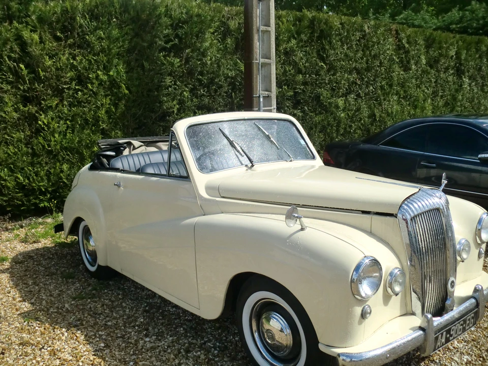 1956 Daimler - Image 5 of 7
