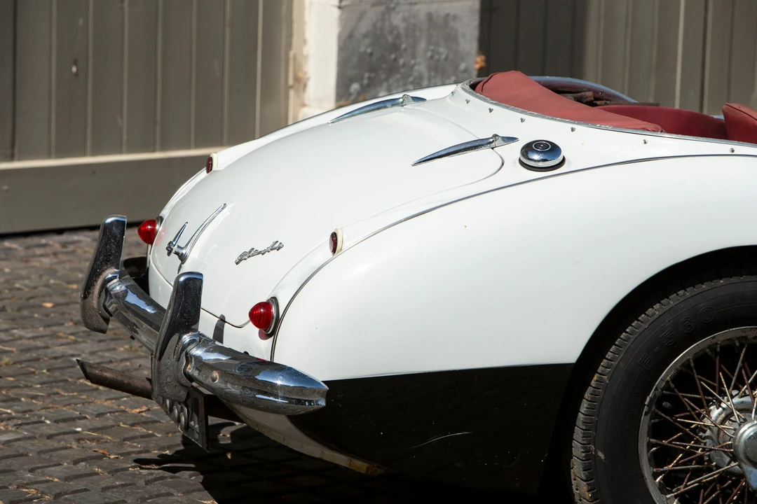 1957 Austin-Healey 100-6 - Image 10 of 31