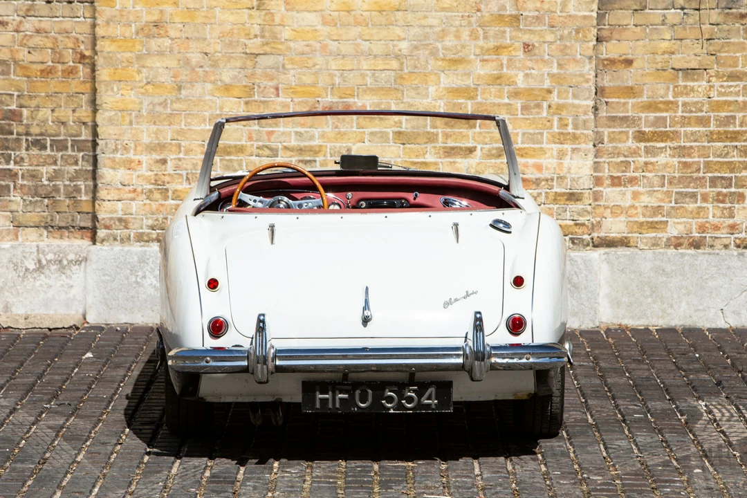 1957 Austin-Healey 100-6 - Image 19 of 31