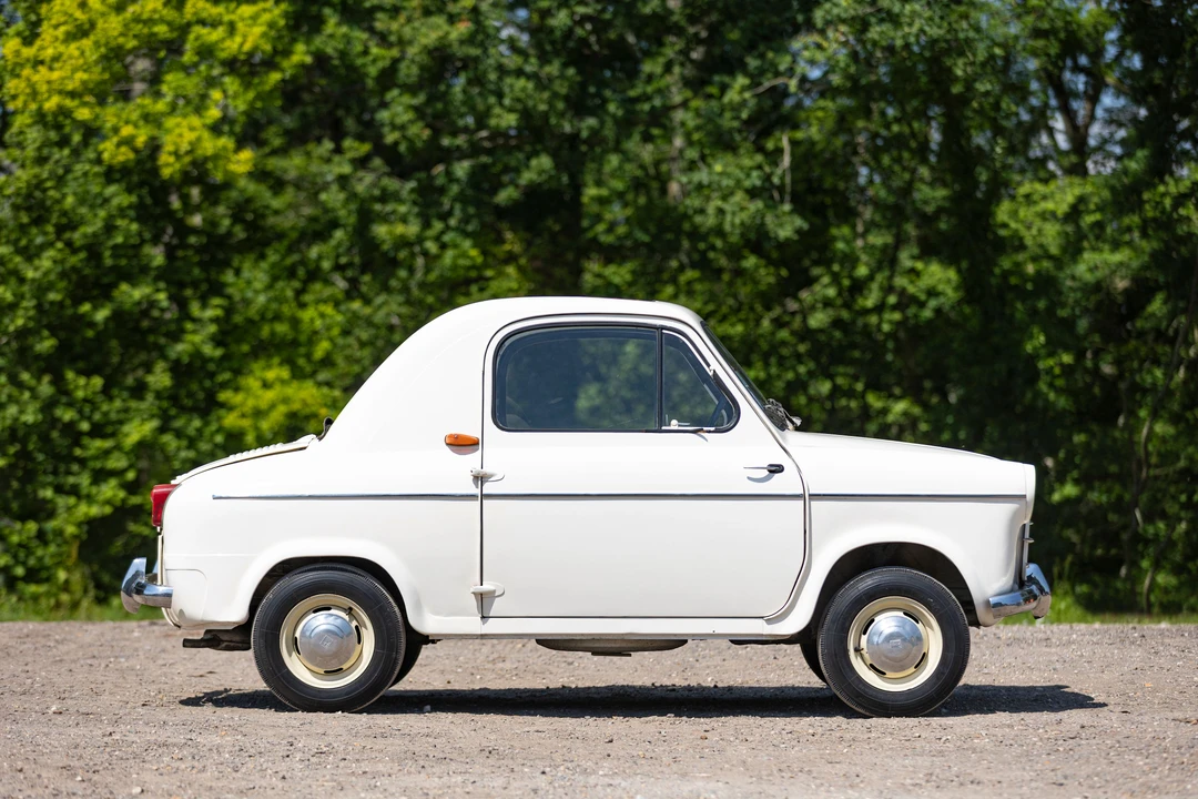 1958 Vespa 400 - Image 3 of 19