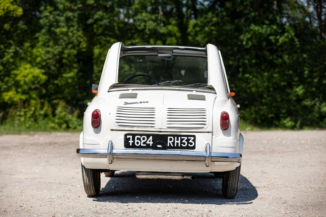 1958 Vespa 400 - Image 2 of 19
