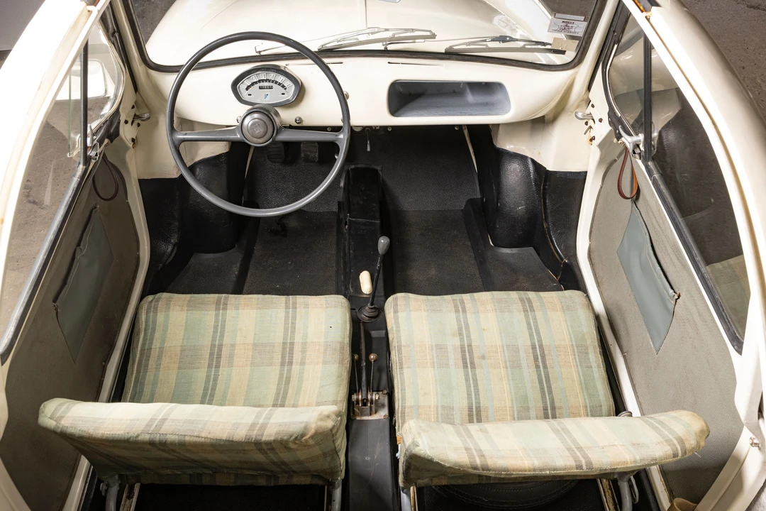 1958 Vespa 400 - Image 18 of 19
