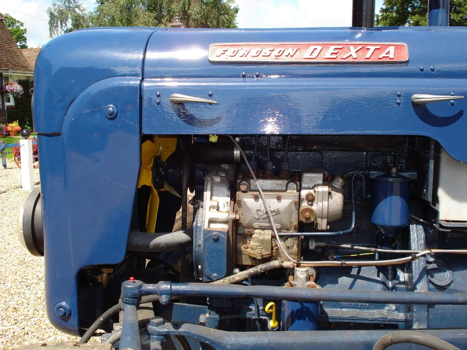 1959 Ford Tractor - Image 2 of 5