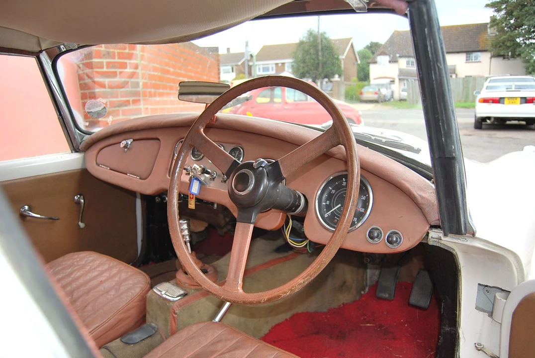 1960 Daimler SP250 - Image 3 of 3