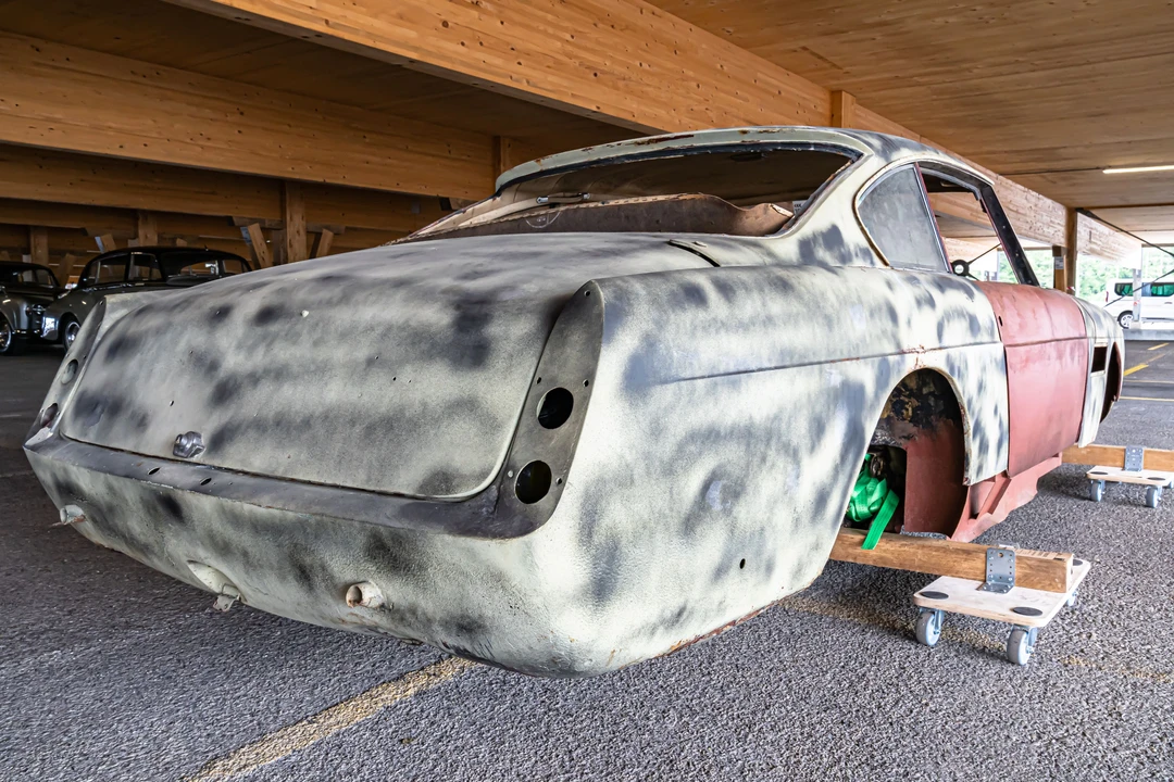 1961 Ferrari 250 GTE - Image 5 of 21