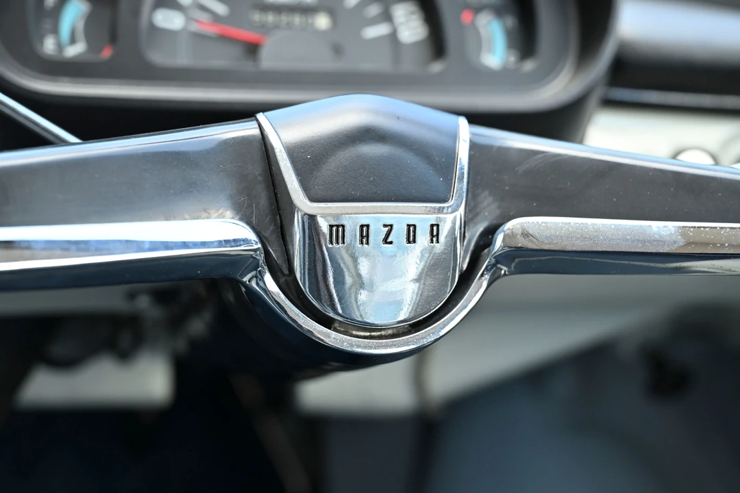 1966 Mazda - Image 30 of 31