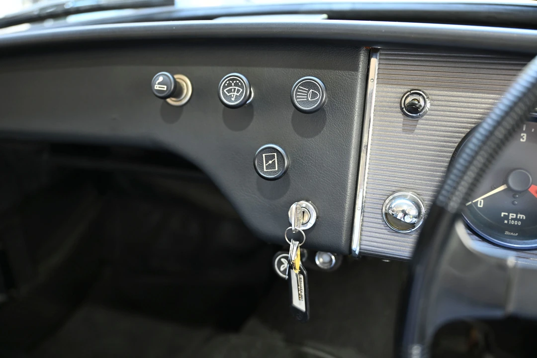 1966 Toyota - Image 24 of 31