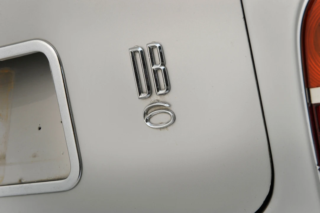 1967 Aston Martin DB6 - Image 5 of 8