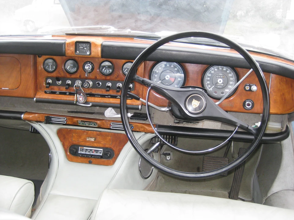 1968 Jaguar Mark X - Image 5 of 8