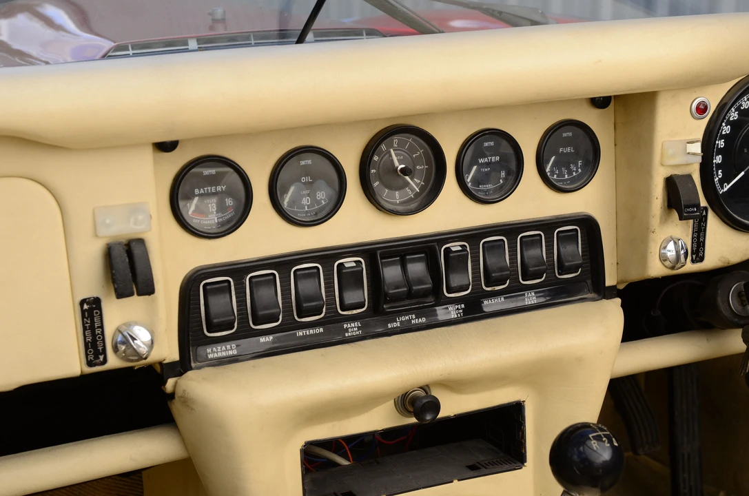 1971 Jaguar E-Type Series 3 V12 - Image 14 of 17