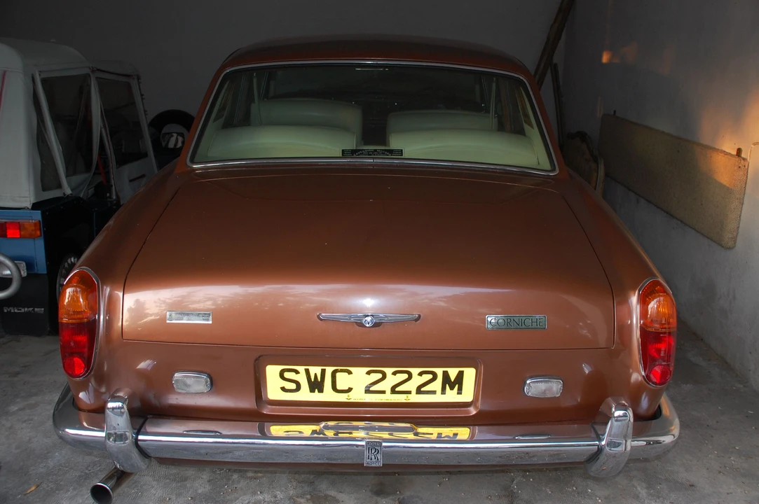 1973 Rolls-Royce Corniche Series I - Image 2 of 4