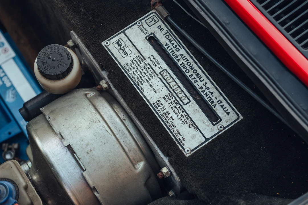 1984 DeTomaso Pantera - Image 21 of 27