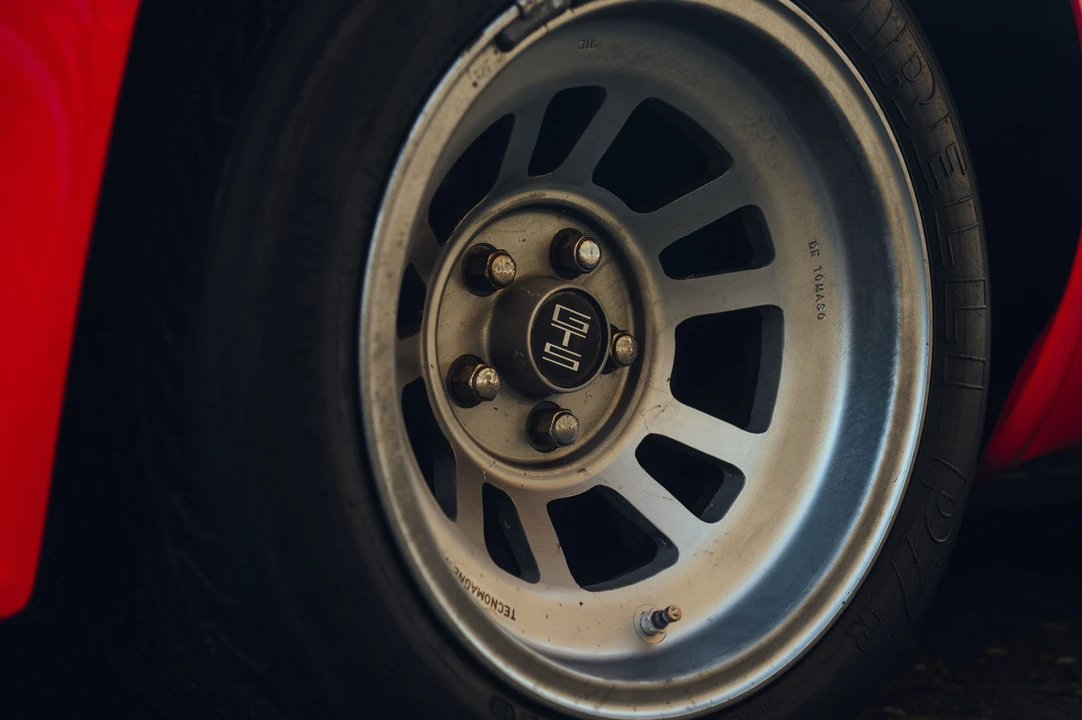 1984 DeTomaso Pantera - Image 26 of 27