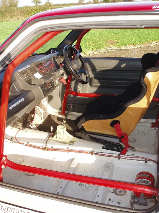1984 Renault 5 Turbo 2 - Image 2 of 2