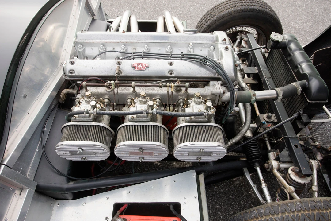 1990 Jaguar Replica - Image 10 of 31