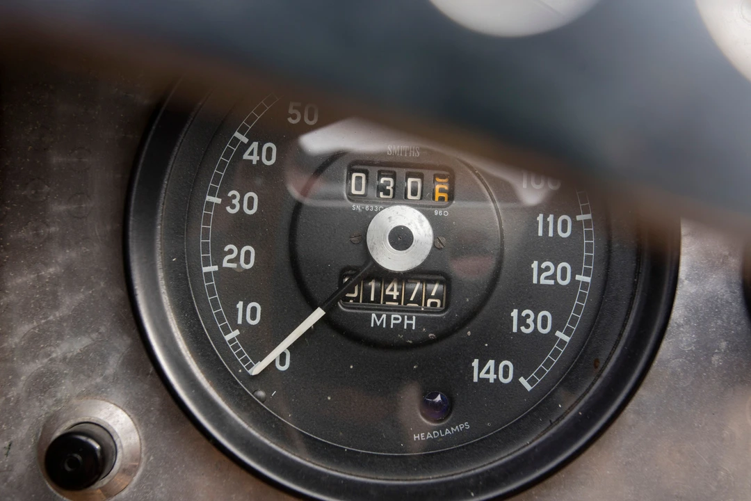 1990 Jaguar Replica - Image 16 of 31