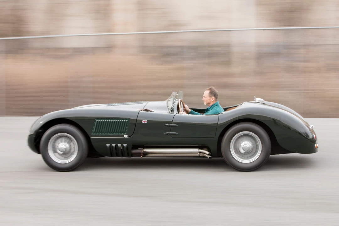 1990 Jaguar Replica - Image 30 of 31