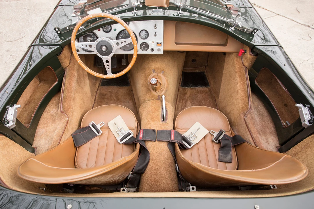 1990 Jaguar Replica - Image 23 of 31