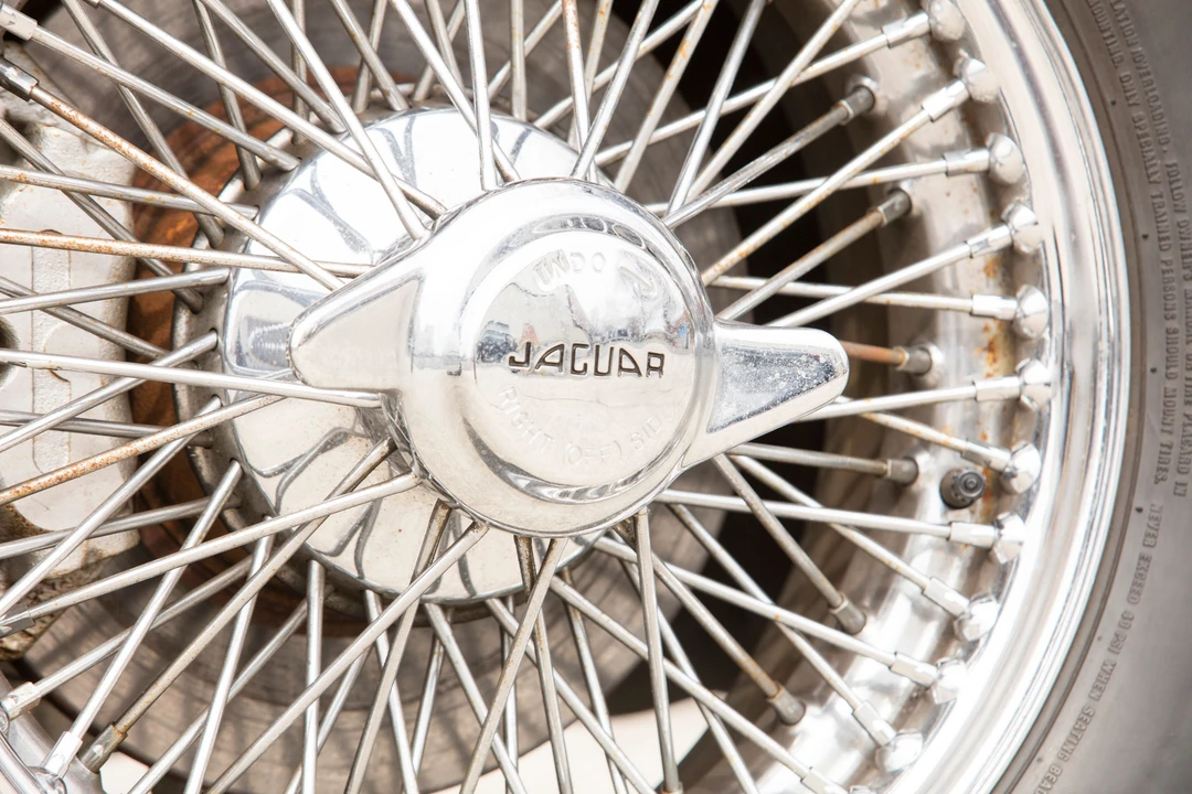 1990 Jaguar Replica - Image 27 of 31