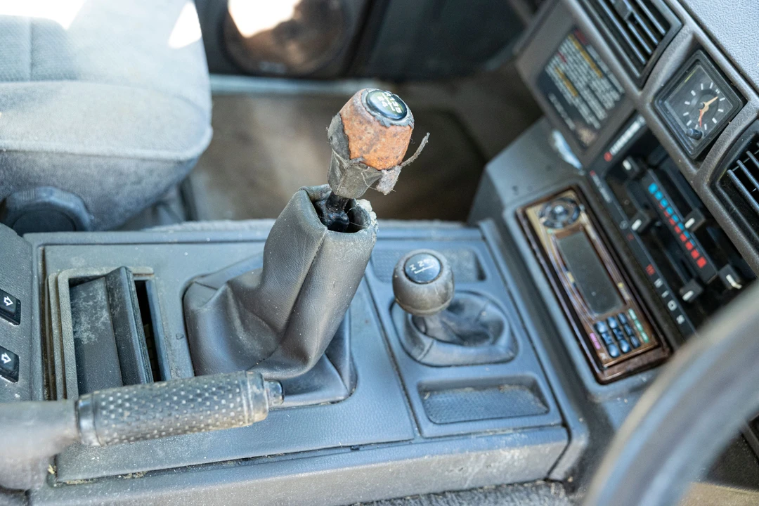1990 Land Rover Range Rover Classic - Image 10 of 31