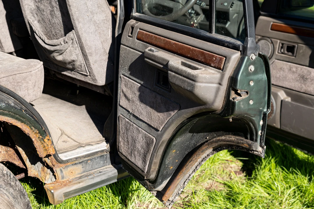 1990 Land Rover Range Rover Classic - Image 4 of 31