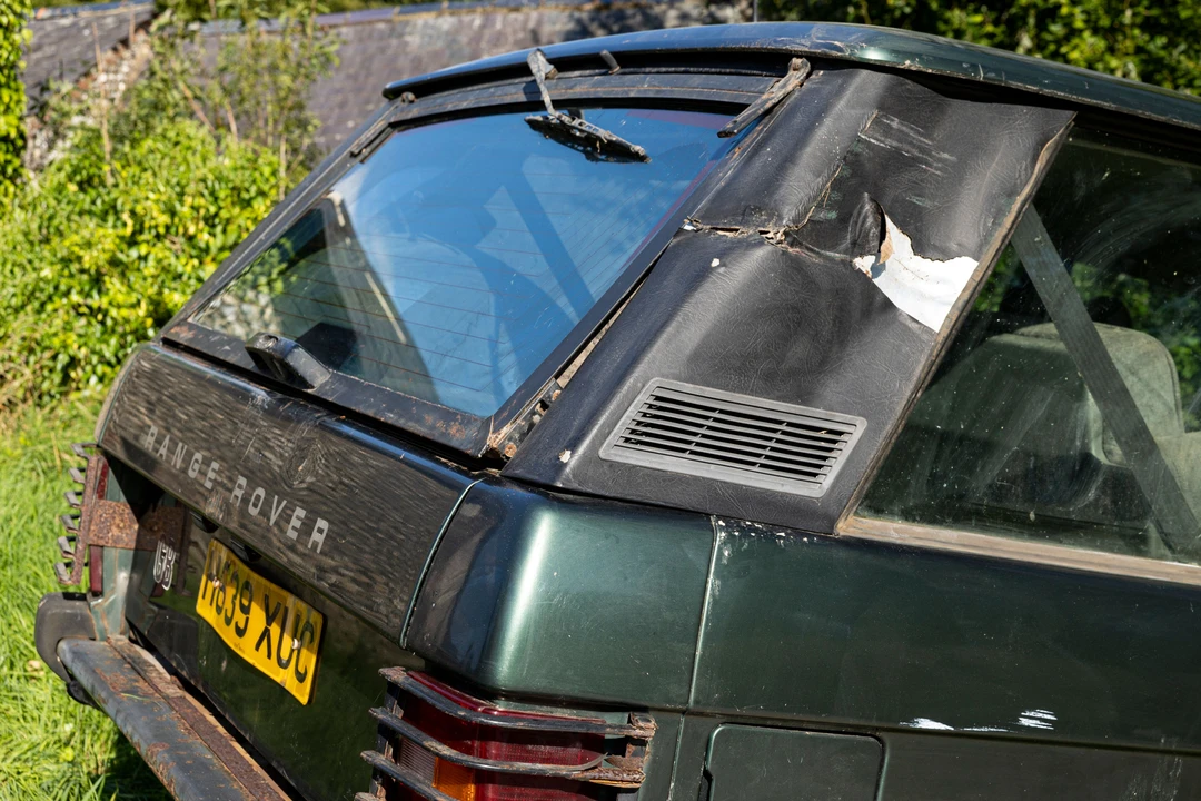 1990 Land Rover Range Rover Classic - Image 13 of 31