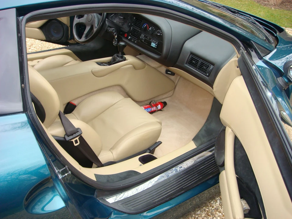 1992 Jaguar XJ220 - Image 4 of 12