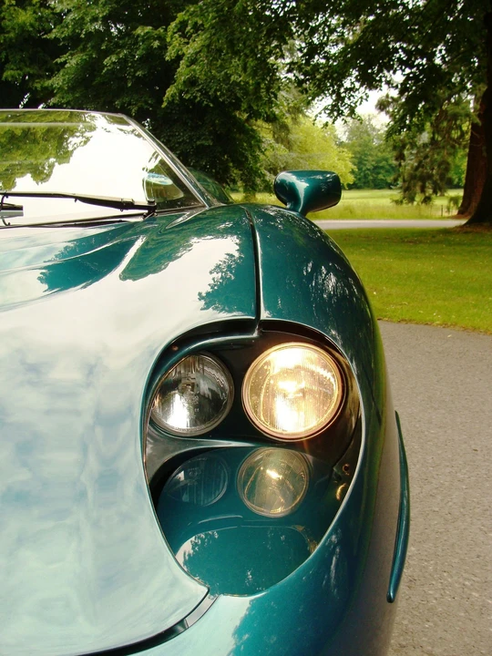 1992 Jaguar XJ220 - Image 2 of 12