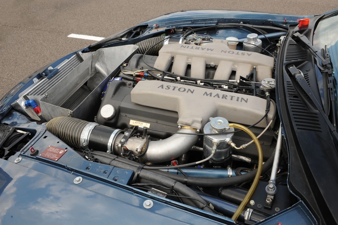 2004 Aston Martin DB7 GT & GTA - Image 4 of 4