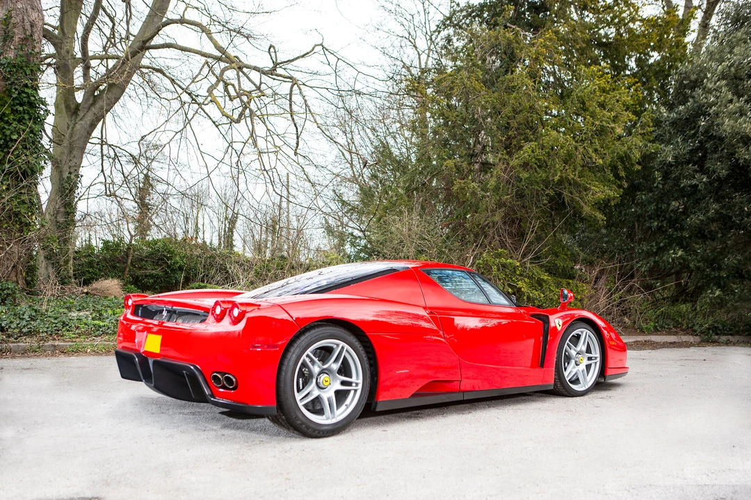 2004 Ferrari Enzo - Image 21 of 28