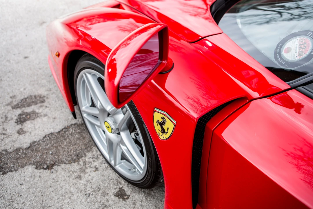 2004 Ferrari Enzo - Image 7 of 28