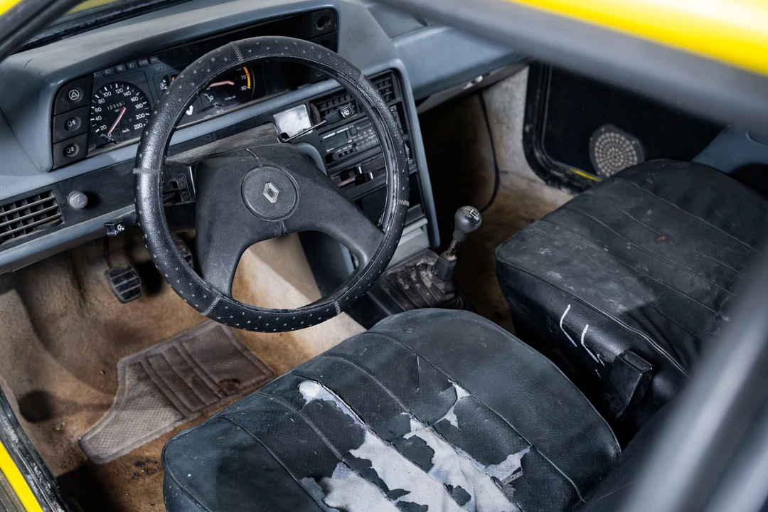 1982 Renault 5 - Image 15 of 24