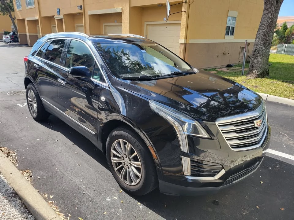2017 Cadillac XT5 - Image 3 of 10