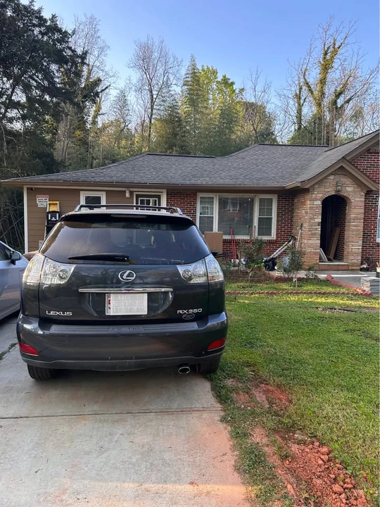 2007 Lexus RX 2nd Gen - Image 2 of 4